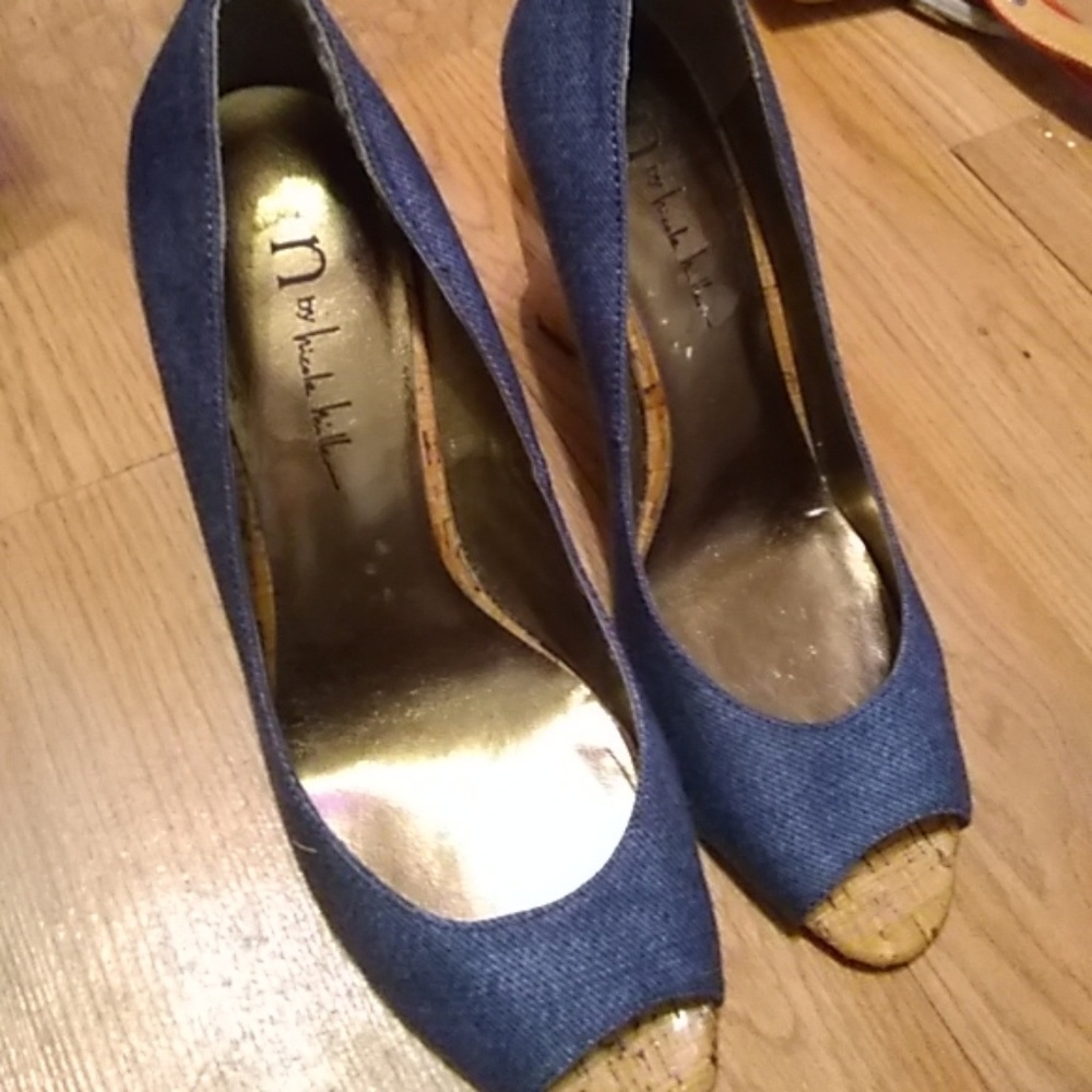 Nicole Miller Wedges